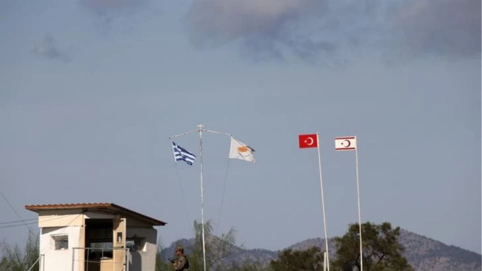 Κύπρος: Ελεύθεροι ο πατέρας με τον γιο που συνελήφθησαν από τον κατοχικό στρατό